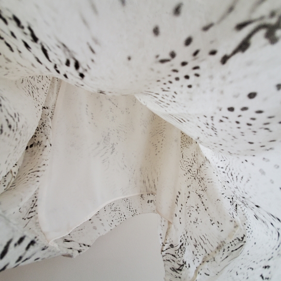 Babaton 100% Silk blouse, short sleeve, XXS size, front lined - Picture 3 of 5